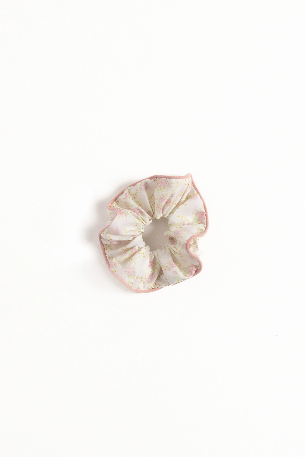 Amira Scrunchie - Pink Floral