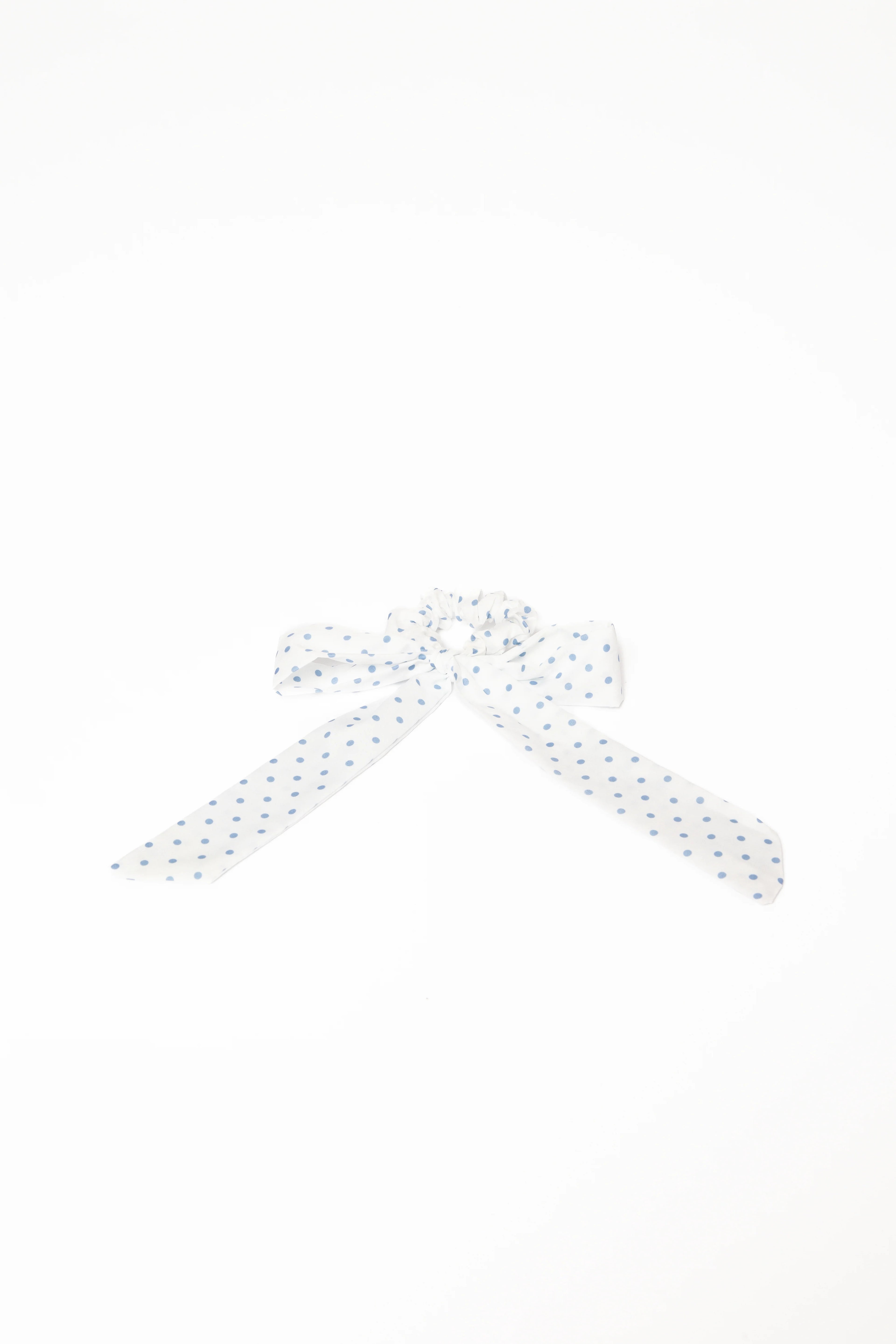 Cass Bow Scrunchie - White