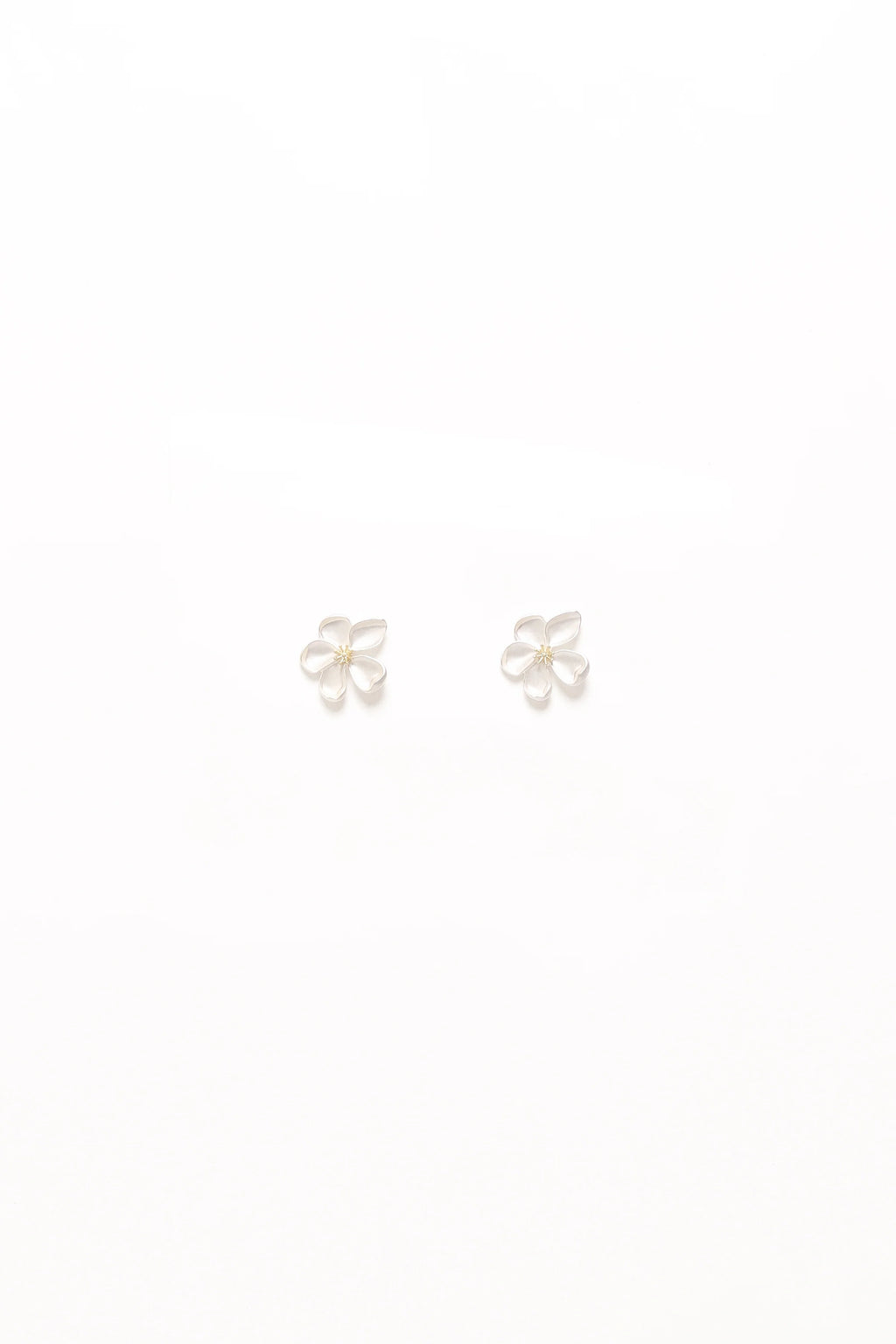 Gisella Flower Earrings - White