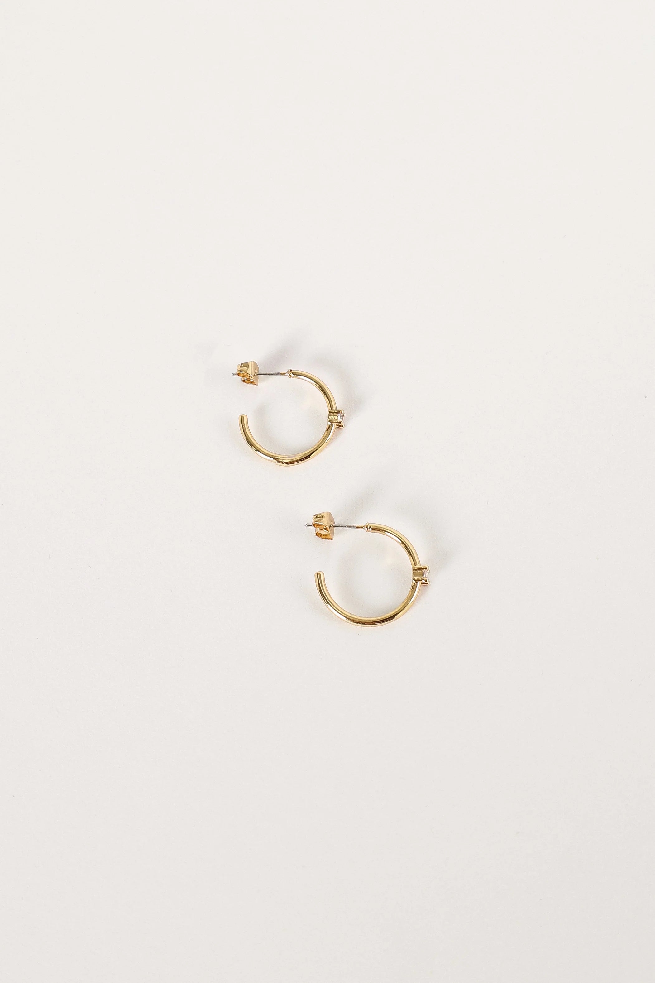 Damie Hoop Earrings - Gold