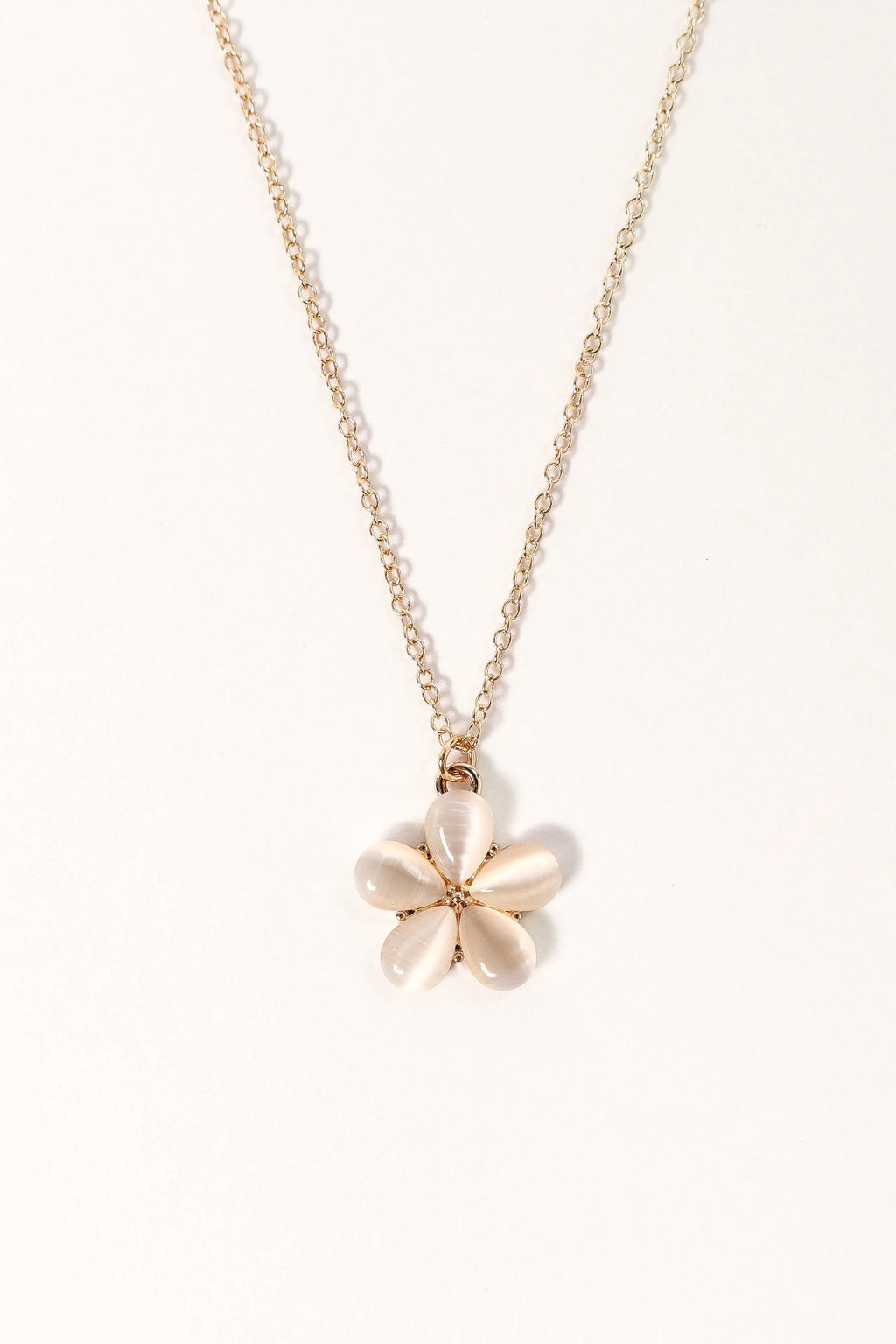 Everlee Floral Necklace - Gold